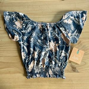 Bixby nomad, 3T the smocked hem top